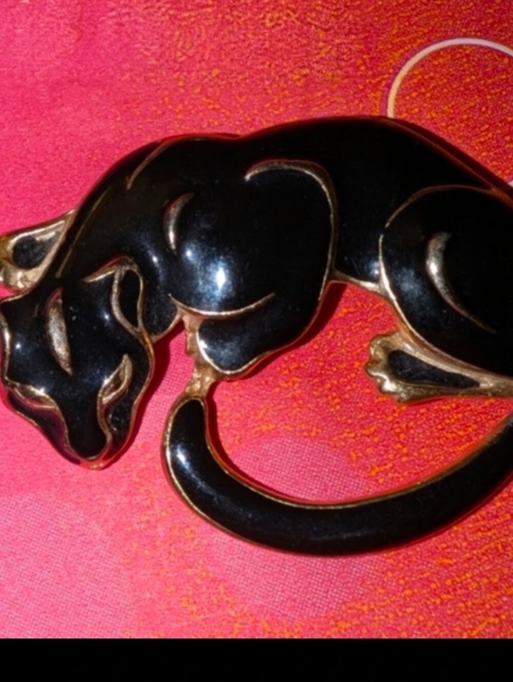 Vintage Black Panther pin Broach, trifari J125